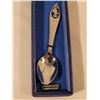 Image 4 : Collectable, Plush Disney Mickey & Minnie mouse. 1980” Disneyland, rhodium plated spoon.