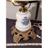 Image 2 : Vintage milk glass Victorian style lamp.