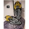Image 1 : Foxtrail snowshoes & bag.