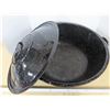 Image 2 : Graniteware bread pan, good shade
