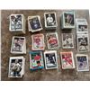Image 1 : 1219 –OPC hockey card lot of 800ish mixed cards from 1989 to 1993 seasons. Minimal duplicat