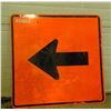 Image 1 : Large arrow highway sign