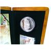 Image 5 : 2005 Limited Edition White-Tailed Deer & Fawn $5 Stamp & Coin Set. Includes 2 $1 Stamps. The coin is
