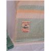 Image 3 : 2 Wool Blankets