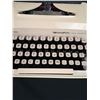Image 2 : Remington manual typewriter
