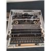 Image 4 : Remington manual typewriter