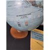 Image 2 : The world book globe