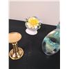 Image 7 : Assorted home decor