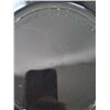 Image 3 : Pyrex and anchor glass dishes