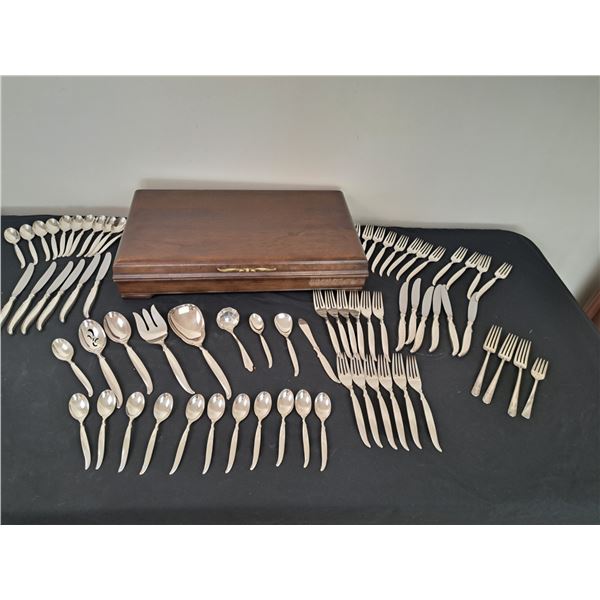 1847 Rogers Bros. Cutlery with Cutlery Chest