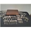 Image 1 : 1847 Rogers Bros. Cutlery with Cutlery Chest