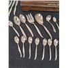 Image 3 : 1847 Rogers Bros. Cutlery with Cutlery Chest