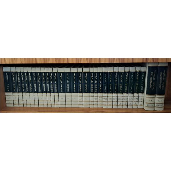 "World Book" Encyclopedias, Year Books & Dictionaries