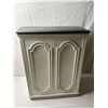 Image 1 : Vintage Laundry Hamper