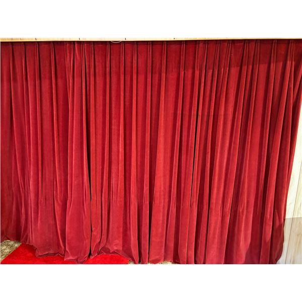 Theatre curtains
