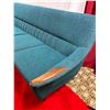 Image 2 : Vintage C.A De Fehr & Sons Couch