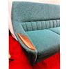 Image 4 : Vintage C.A De Fehr & Sons Couch