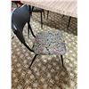 Image 3 : Dining Table and 4 Chairs