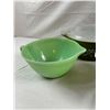 Image 2 : Pyrex and Fire King