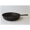 Image 2 : Cast Iron 9.5" Frying Pan