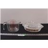 Image 1 : PYREX 4 Cup Glass Measuring Cup & Glasbake 1 Qt