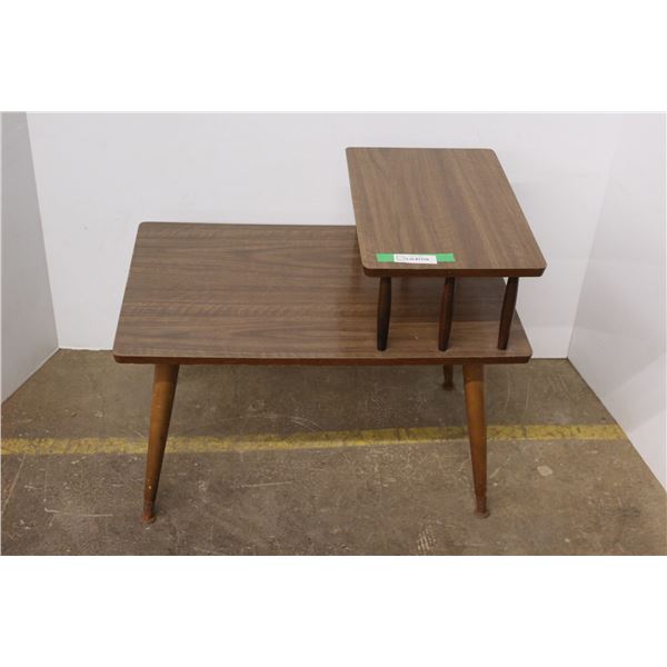 * Vintage Telephone End Table - 27.5" x 22.5" x 16"