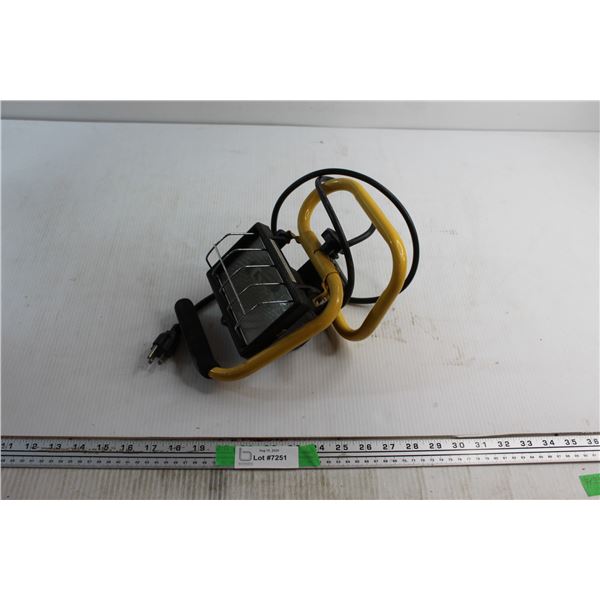 Construction Halogen Light - Untested