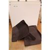 Image 1 : *(2) Vehicle Floor Mats 32'' x 30''