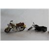Image 2 : Maisto 2002 FLSTC Heritage Softail Classic and (2) Motorcycle Models
