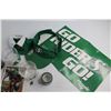 Image 4 : Saskatchewan Roughriders Signed Print 5'' x 7'', (2) Glasses and Assorted Items