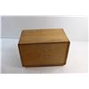 Image 5 : Wooden Bread Box 15'' x 10'' and Salt & Pepper Shakers
