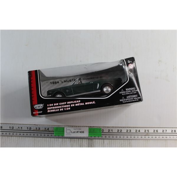MotorMax 1964 Ford Mustang Die Cast Collectible Car Model