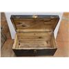 Image 4 : *Wooden Crate and Steamer Trunk - As Is