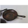 Image 3 : (3) Cast Iron Frying Pans (6 1/2" - 8")