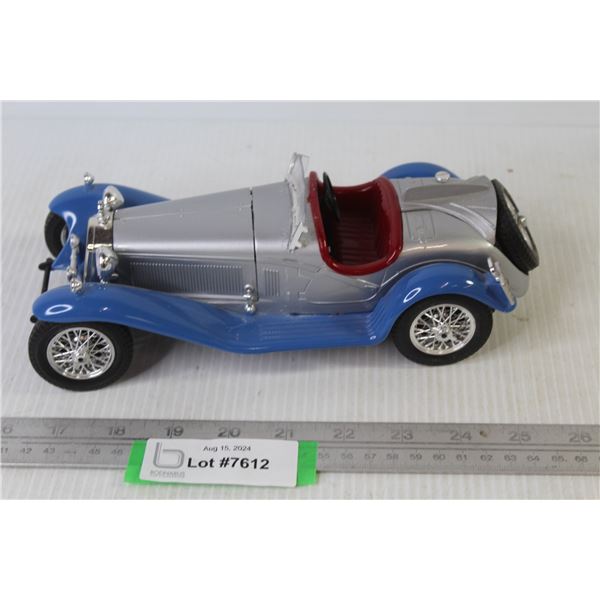 Alfa Romeo 2300 Spider 1932 (plastic & Metal)