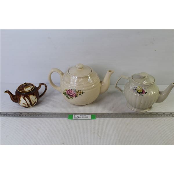 (3) Teapots - Made in Japan & China