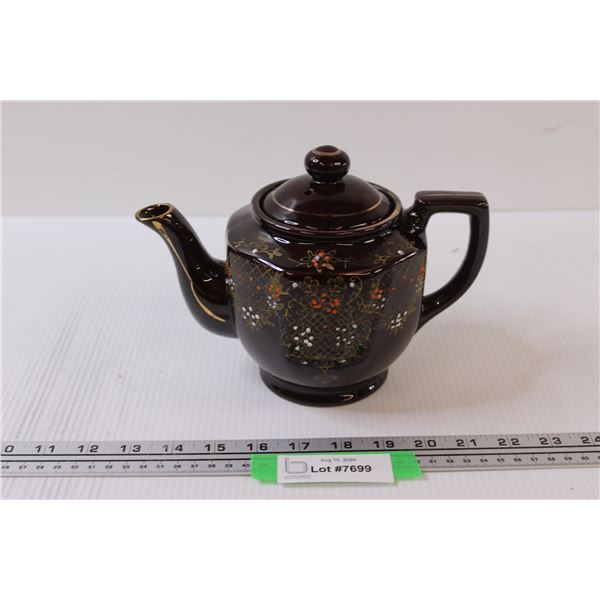 Japanese Art Teapot