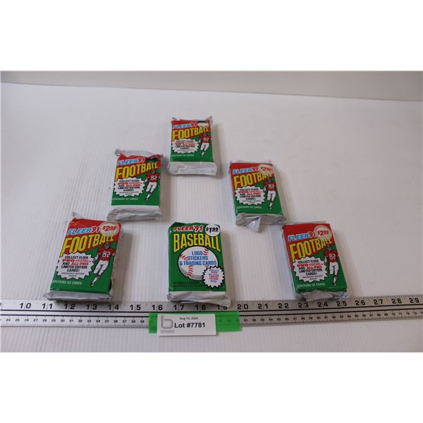 (5) Fleer Football Trading Cards 1991 Edition & (1) Baseball Trading Cards 1991 Edition