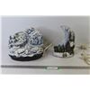 Image 1 : (2) Ceramic Winter Scene Lamps (working)