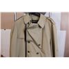 Image 2 : London Fog - 3/4 Length Trench Coat w/Lining (size 44)