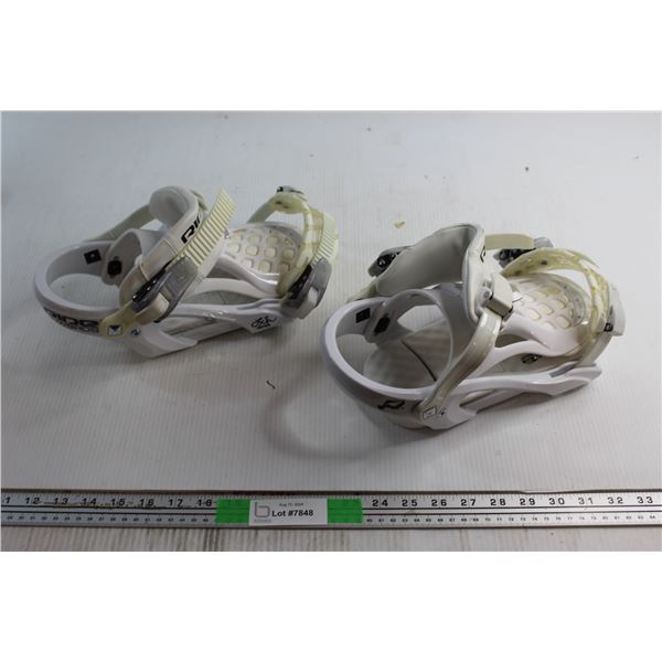 Ride Snowboard Bindings - Size M