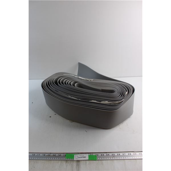 Rubber Baseboard 55' x 6''