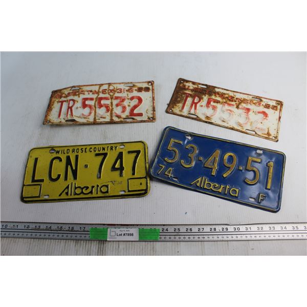 (4) Alberta Licence Plates