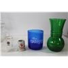 Image 3 : Dogs Christmas Holiday Ornament, Anchor Hocking Forest Green Glass Vase, Ron Carioca Rum Glass, Tige