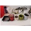 Image 3 : (3) Extension Cords, (8) Plant Pots, Plant Tray, Bitumen Tape, Henry Blueskin Spray Prep,