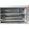 Image 2 : Black and Decker Toaster Oven - Tested Works