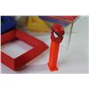 Image 4 : Children's Stacking Toy - Spiderman Pez Dispenser - Rubber Finger Puppet