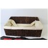 Image 2 : Pillow Sham (23" x 39") - Wicker Basket w/Cloth Lining