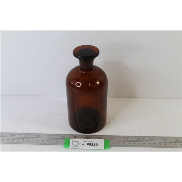 Brown Glass Medical Bottle w/Lid