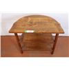 Image 1 : *Half Moon Table - 22" x 11" x 20 1/2"